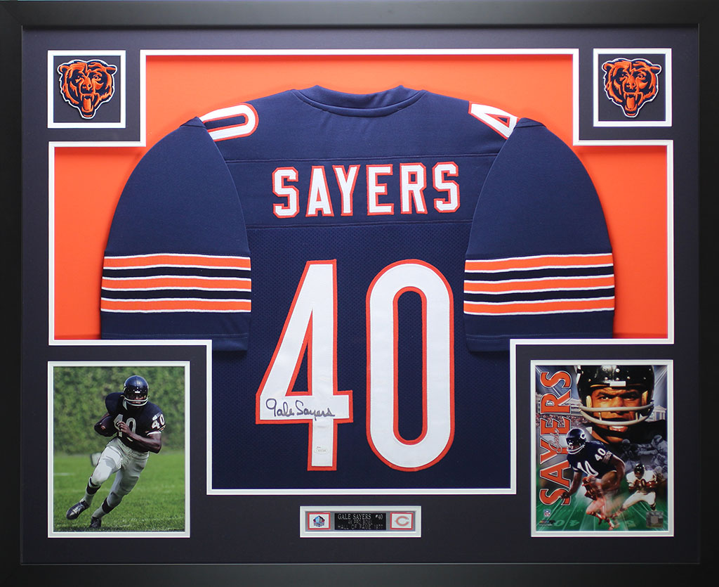 gale sayers autographed jersey
