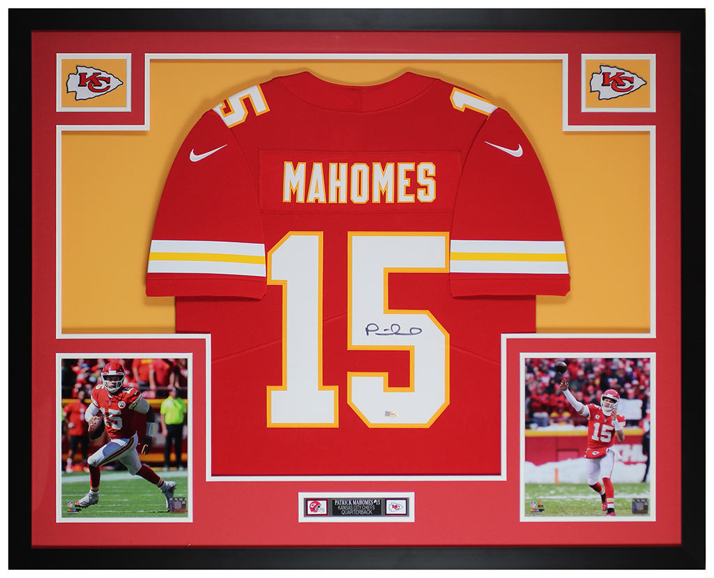 autographed mahomes jersey