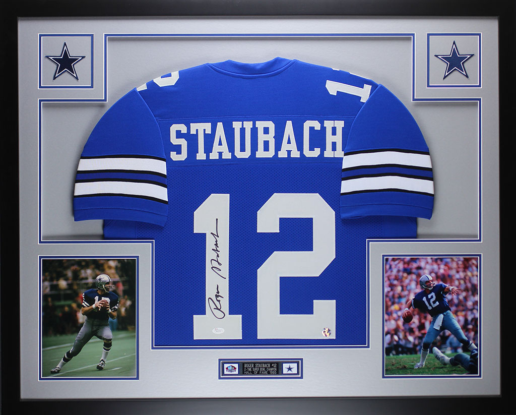 roger staubach autographed jersey